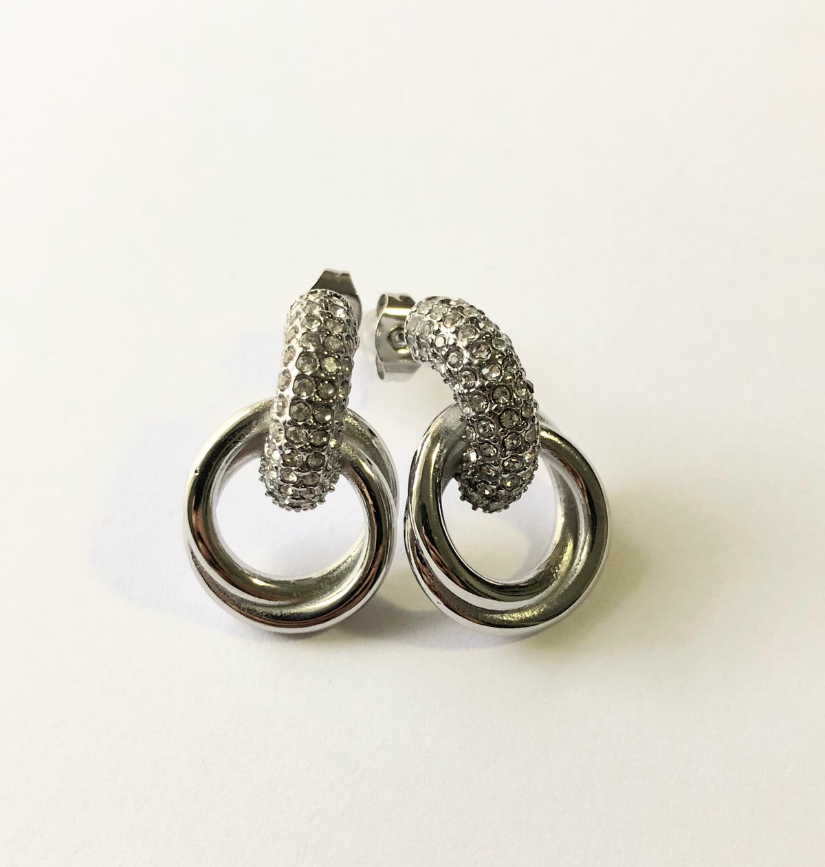 Halo Orbit Studs